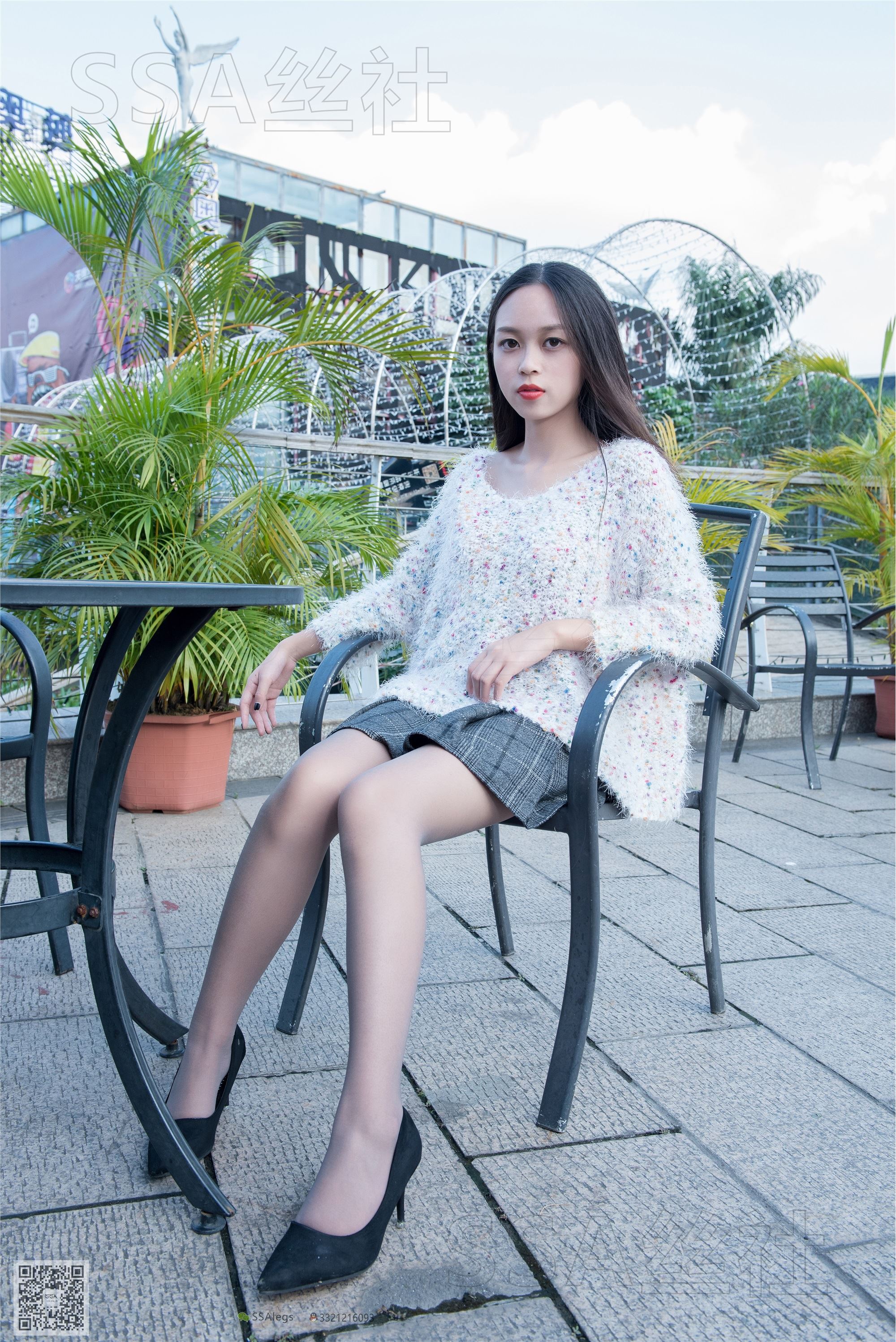 SSA丝社 超清写真 NO.062 西西 美丽冻人街拍